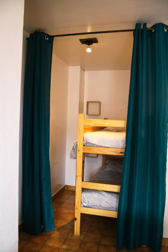Gites Chalet Grand Cerf Montclar-Ubaye Bagian luar foto